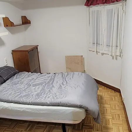 Piso, Paisanu アパート *